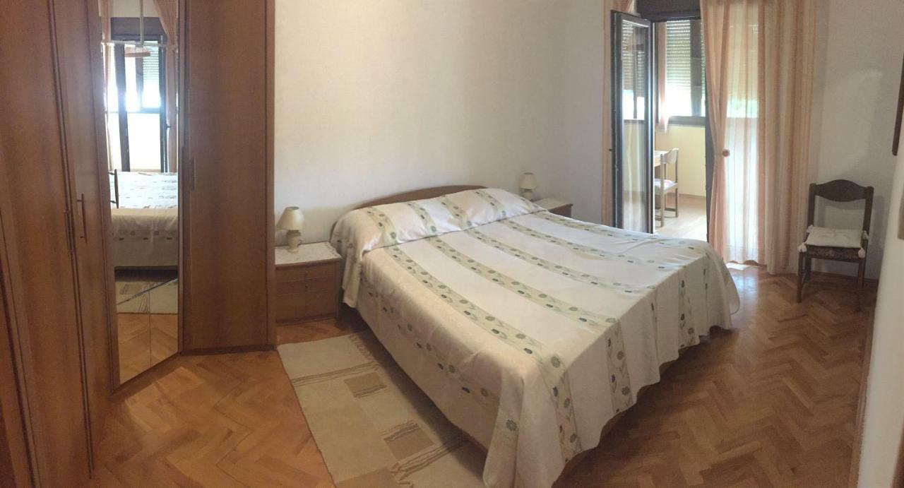 Duska Appartement Umag Buitenkant foto