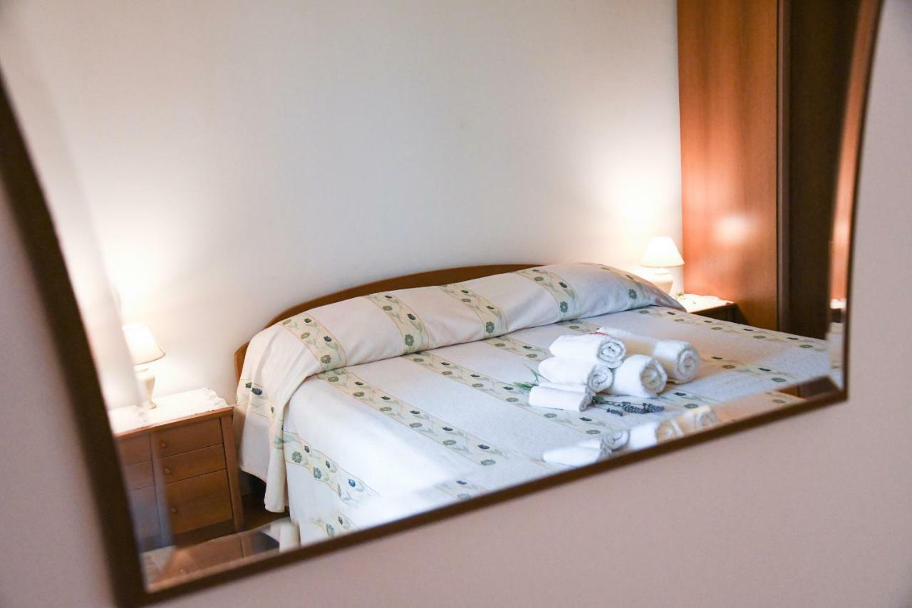 Duska Appartement Umag Buitenkant foto
